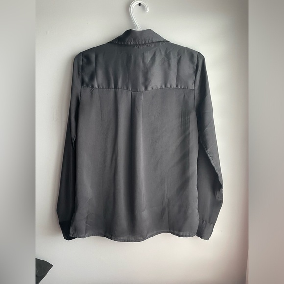 American Eagle Satin Look Black Button Down Long Sleeve - Picture 4 of 4